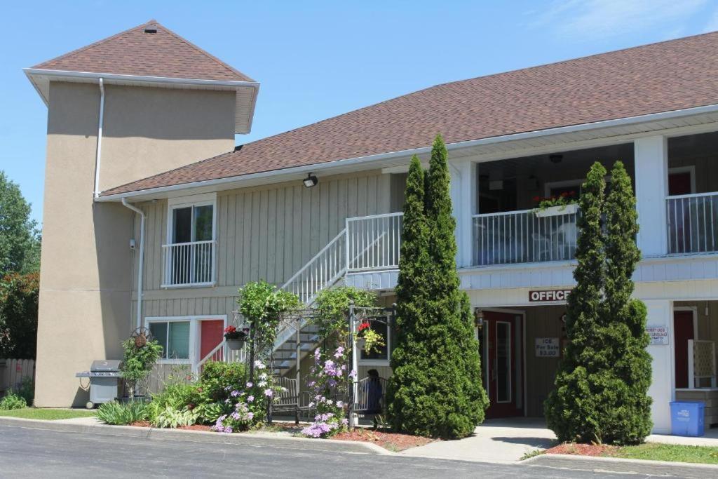 Saga Resort Wasaga Beach Zewnętrze zdjęcie